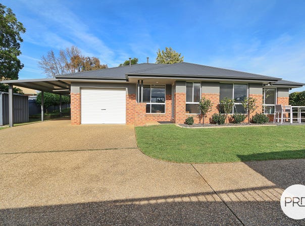 711A Centaur Road, Hamilton Valley, NSW 2641