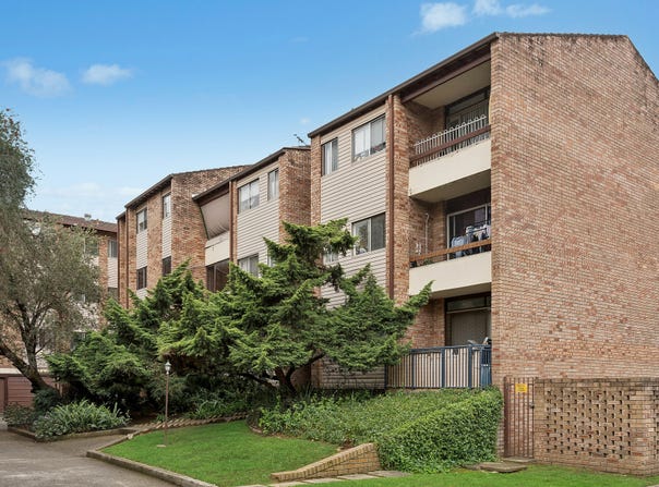 19/26-30 Remembrance Avenue, Warwick Farm, NSW 2170