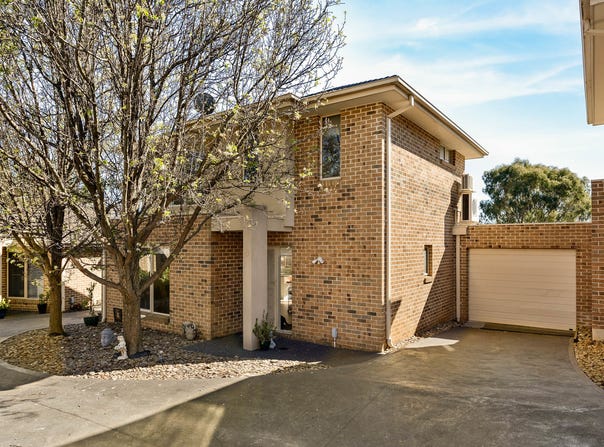 3/25-27 Golf Links Drive, Sunbury, Vic 3429