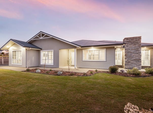 8 Estelle Street, Highfields, Qld 4352