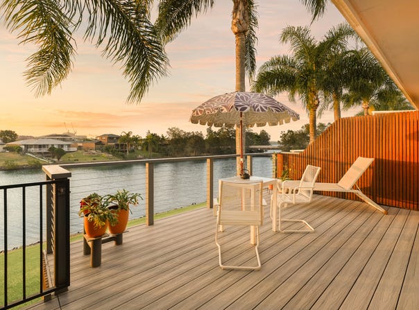 2/3 Lowood Court, Varsity Lakes, Qld 4227