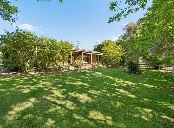 130 Mcphersons Road, Mundoona, Vic 3635