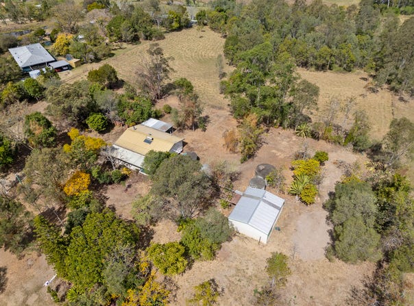 128-130 Larch Road, Tamborine, Qld 4270