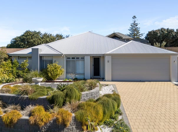 22 Galatea Grove, Two Rocks, WA 6037
