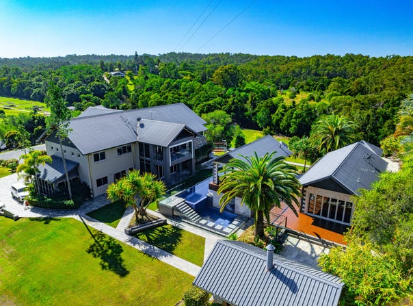Grand Parkview Stud, 78 Albert Road, Draper, Qld 4520