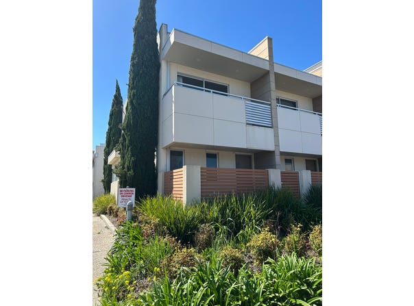 112 The Strand, Mawson Lakes, SA 5095
