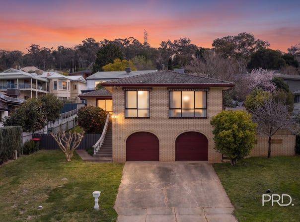 12 Panorama Street, Kooringal, NSW 2650