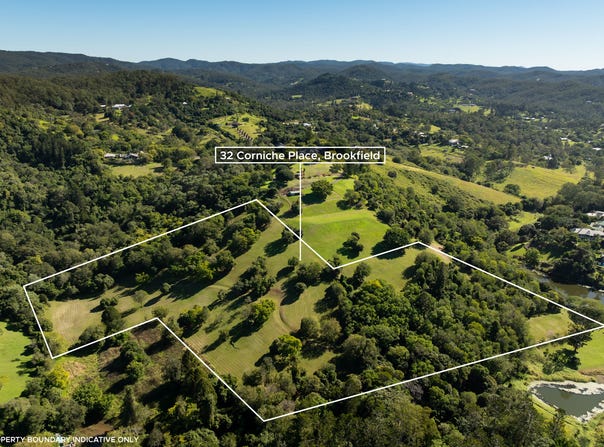 32 Corniche Place, Brookfield, Qld 4069