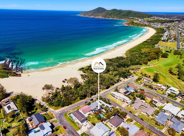 5 Surfriders Promenade, Forster, NSW 2428