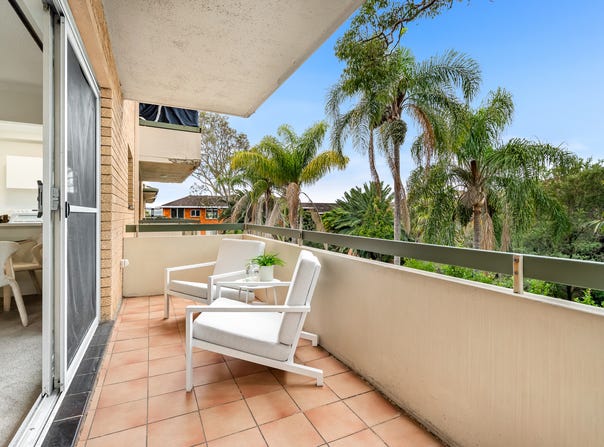 18/80-82 Pacific Parade, Dee Why, NSW 2099