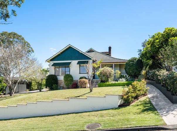 18 Georgia Avenue, Wyoming, NSW 2250