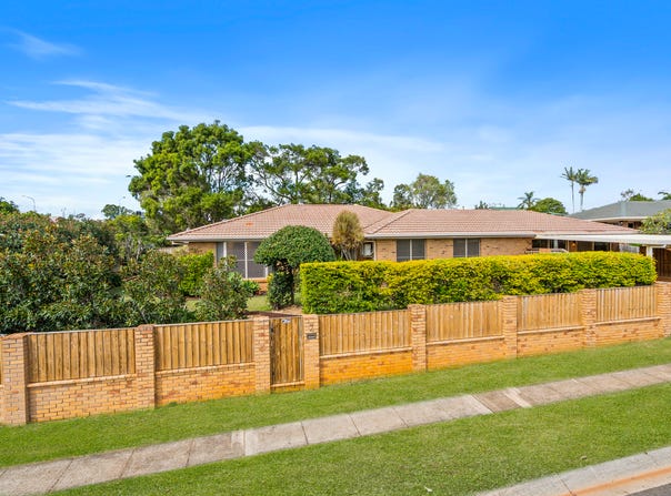 2 Trevally Crescent, Manly West, Qld 4179