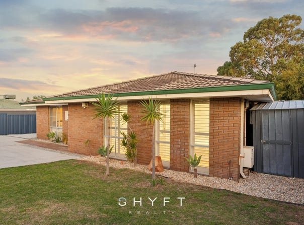 16 Nyara Crescent, Craigie, WA 6025
