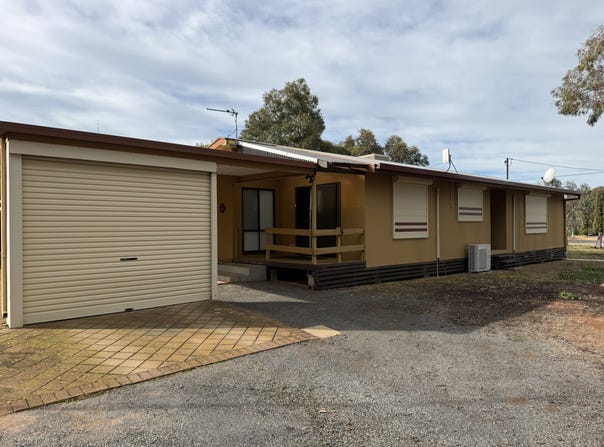 3 Sixth Street, Napperby, SA 5540