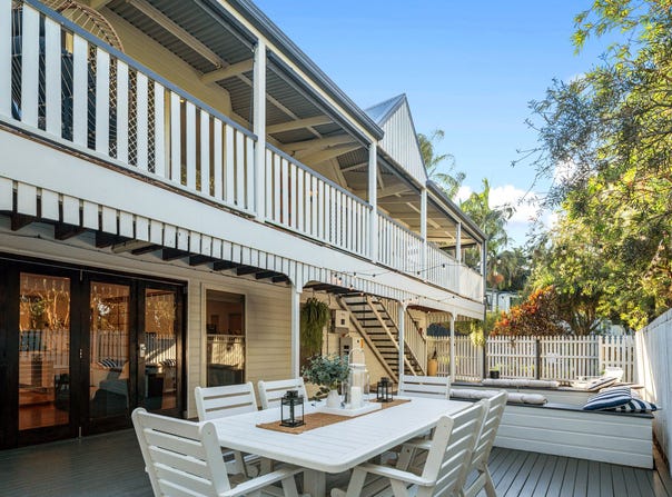 128 Universal Street, Oxenford, Qld 4210