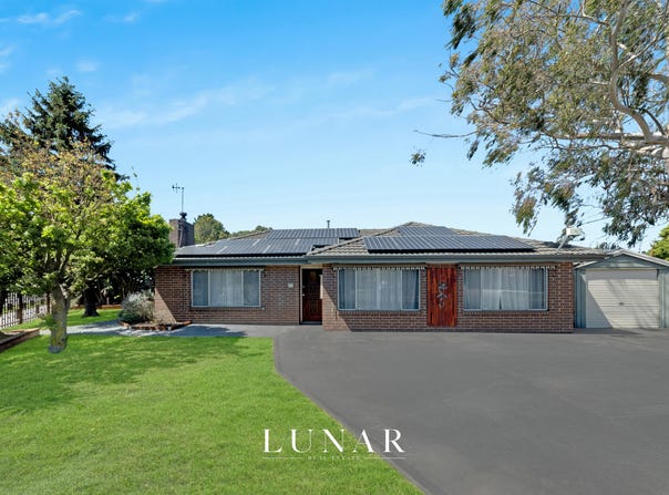 2 Campbell Parade, Cranbourne, Vic 3977