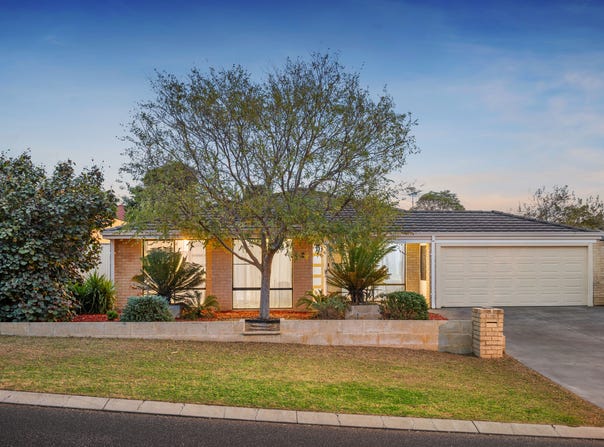 8 Nalder Way, Clarkson, WA 6030