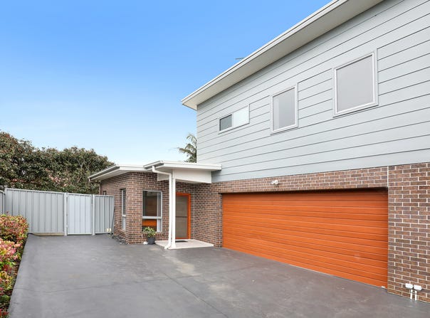 4/25 Devonshire Crescent, Oak Flats, NSW 2529