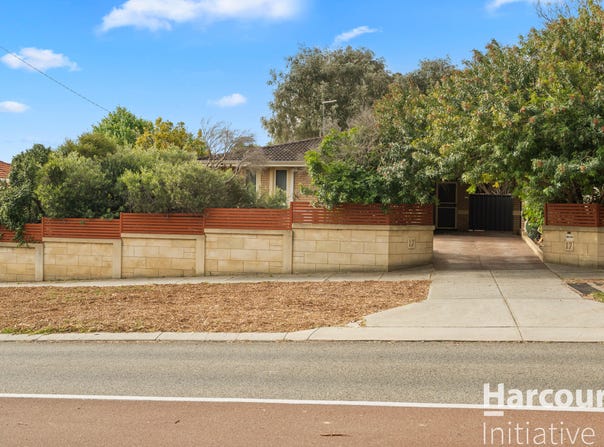 17 Templeton Crescent, Girrawheen, WA 6064