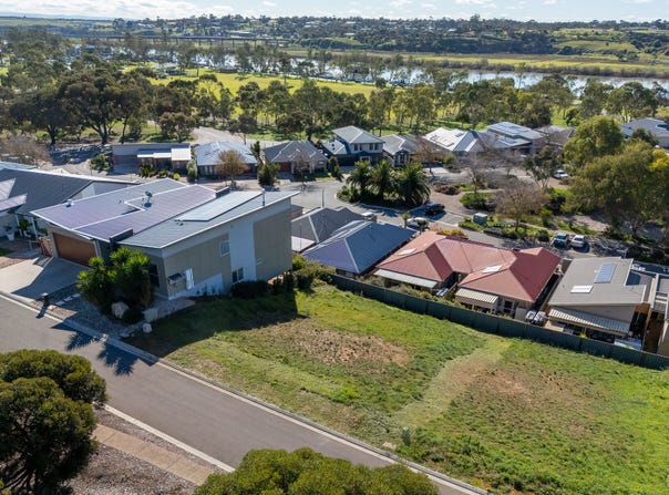 18 Narooma Way, Murray Bridge, SA 5253