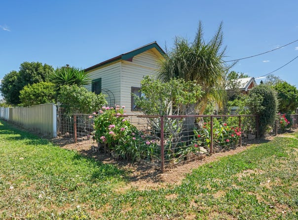 133 Merilba Street, Narromine, NSW 2821