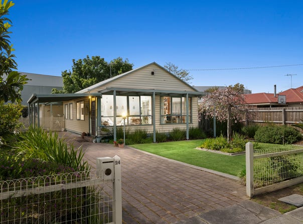 24 Kingsley Grove, Mount Waverley, Vic 3149