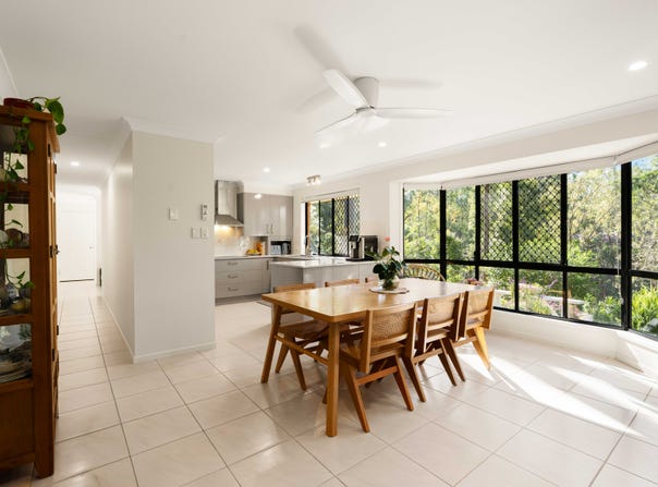 9 Yarula Close, Karana Downs, Qld 4306
