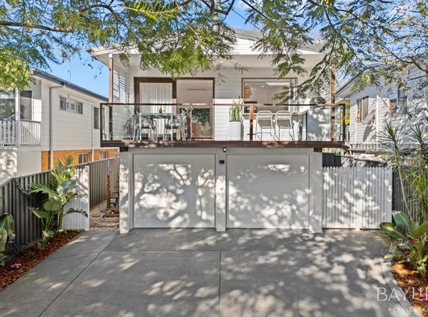54 Donald Street, Woody Point, Qld 4019