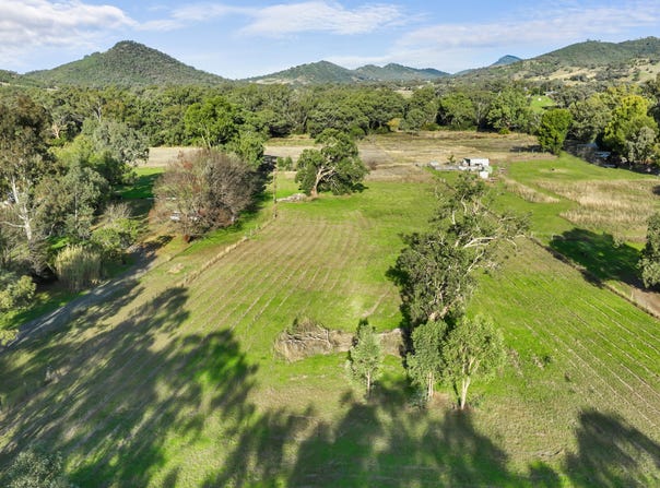 8 Currabubula Stock Route Road, Currabubula, NSW 2342