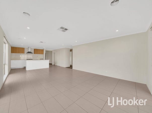 18 Aspera Drive, Werribee, Vic 3030