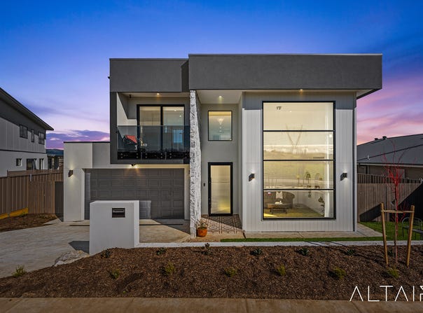 94 Eric Willmot Way, Macnamara, ACT 2615