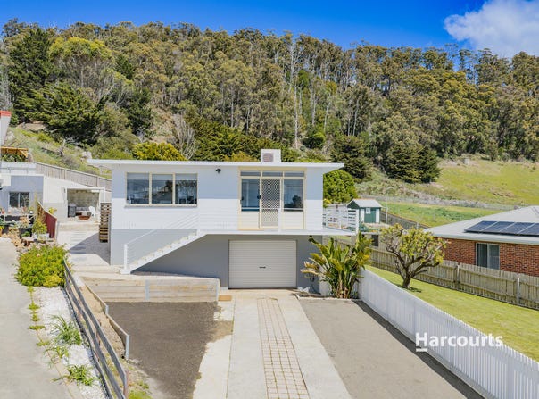 10 Glenburn Crescent, Sulphur Creek, Tas 7316