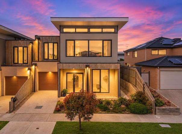 3 Narrawong Avenue, Highton, Vic 3216