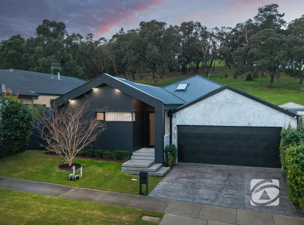 24 Oakrind Rise, Officer, Vic 3809