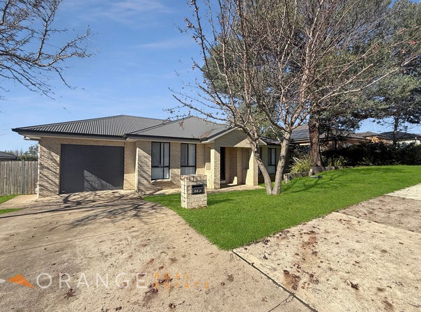44a William Maker Drive, Orange, NSW 2800