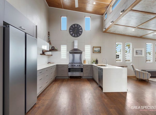 33 Karen Street, Jacobs Well, Qld 4208