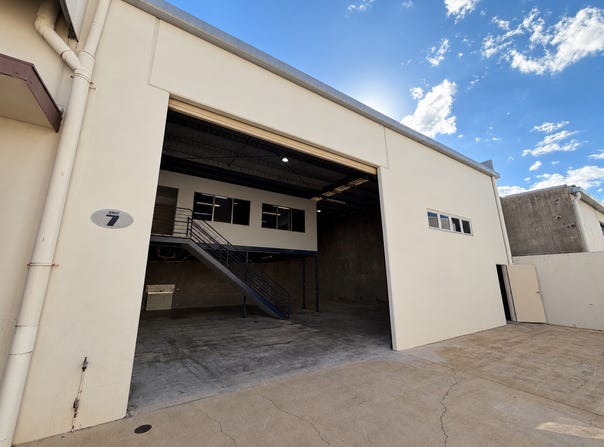 7/25-27 Redcliffe Gardens Drive, Clontarf, Qld 4019
