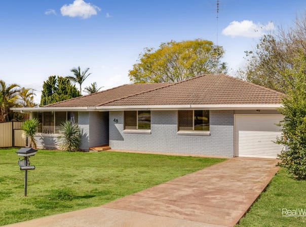 48 Noll Street, Kearneys Spring, Qld 4350