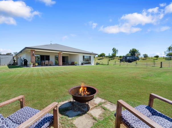 1 Ridgevale Drive, Regency Downs, Qld 4341