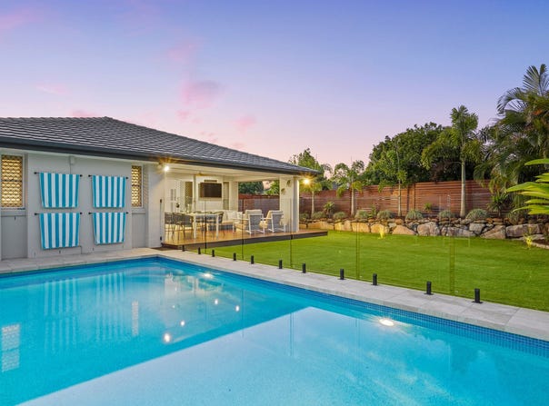 6 Olsen Crescent, Wakerley, Qld 4154