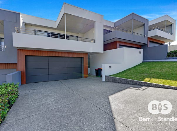 3/2 Stockley Road, Bunbury, WA 6230