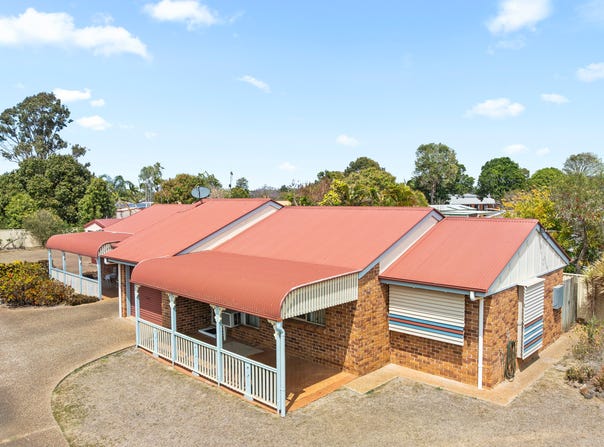 1/31A Thabeban Street, Avenell Heights, Qld 4670