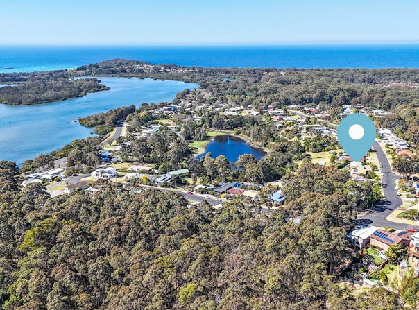 16 Dell Parade, Moruya Heads, NSW 2537