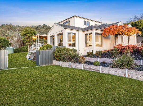 1 Caernarvon Court, Wodonga, Vic 3690