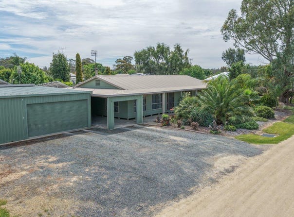 4 Wattle Street, Koondrook, Vic 3580