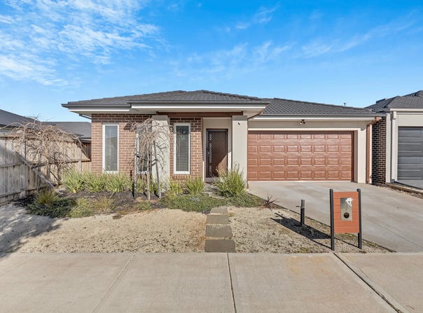 6 Parrot Drive, Weir Views, Vic 3338