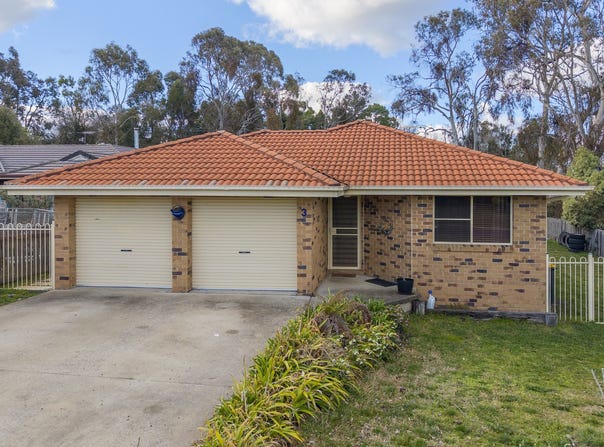 3 Todd Close, Armidale, NSW 2350