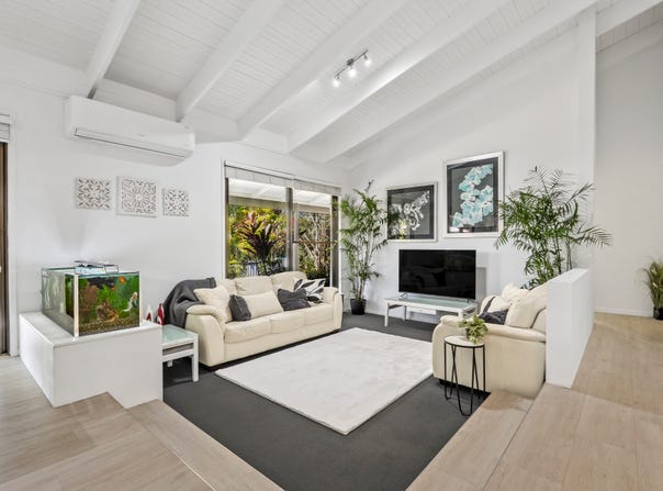 3 Woodland Drive, Reedy Creek, Qld 4227