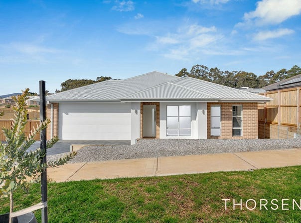 21 Panorama Street, Broadford, Vic 3658