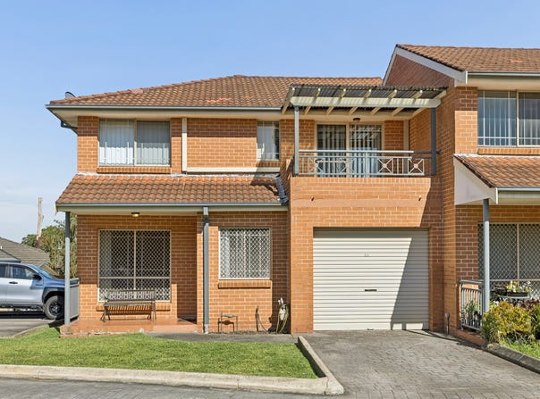 33/57 Bellevue Avenue, Georges Hall, NSW 2198